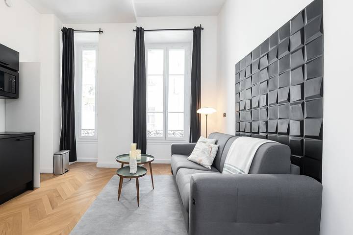 Studio entier, 7 Foch Lot 102 in Nice, Côte méditerranéenne (France)