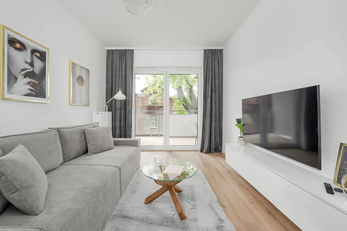 Entire apartment, Stylish Apartment in Wroclaw | Parking and Balcony in Wrocław, Lower Silesia