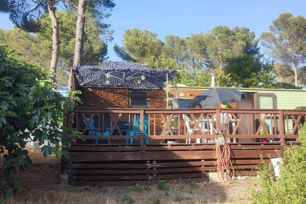 Comfort Mobile Home for Rent in Circuit Paul-Ricard, Le Castellet