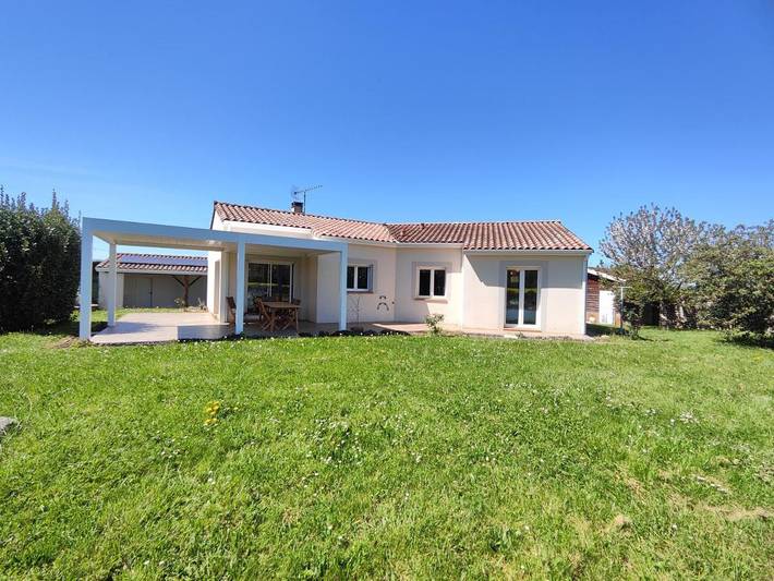 Location de vacances pour 6 personnes, avec Terrasse ainsi que Jardin et Vue à Varilhes