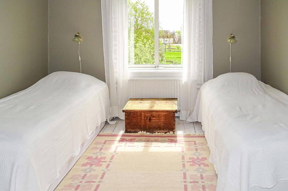 4 bedroom gorgeous home in Degerhamn in Öland