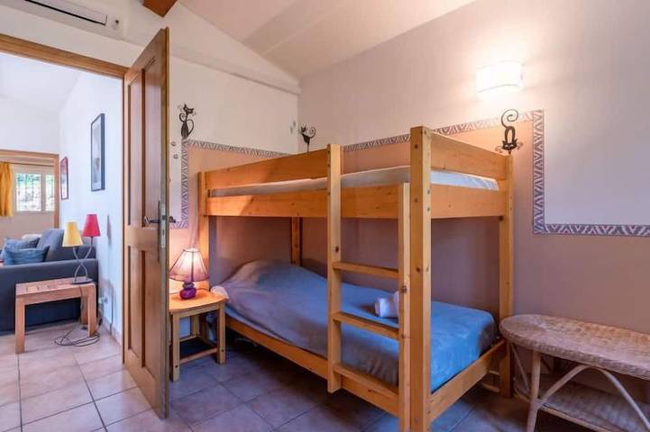 Location de vacances pour 7 personnes, animaux acceptés dans Plage de Tamaricciu - 4