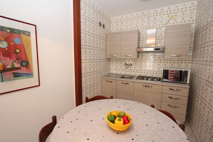 Appartamento intero, Appartamento vacanze per 5 persone con balcone in Bibione, San Michele al Tagliamento