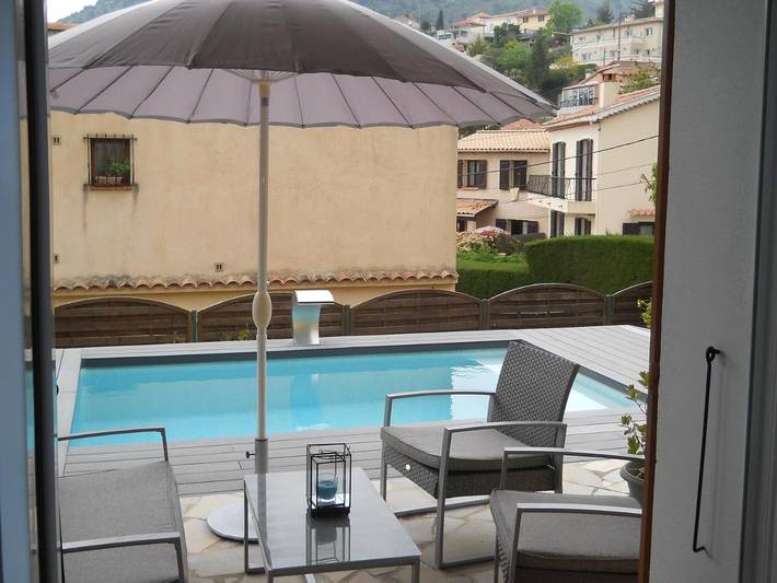 Gîte pour 2 personnes, avec piscine ainsi que jardin et vue à La Turbie - 4
