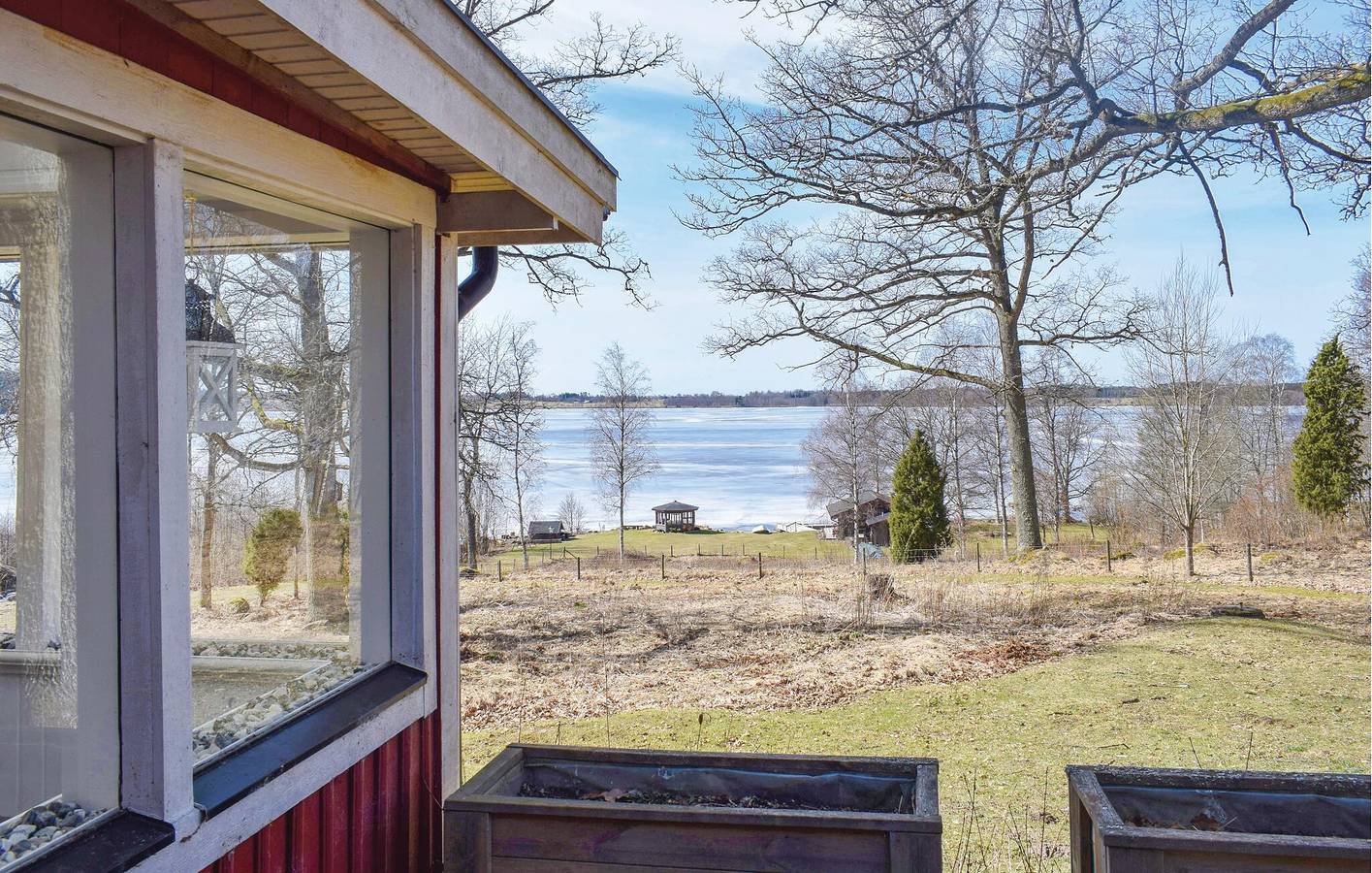 Ferienhaus für 8 Personen mit Garten in Jönköping, Vättern