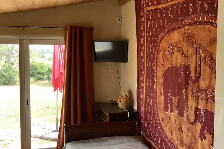Chambre d’hôte pour 3 personnes, avec jardin ainsi que jacuzzi et piscine à Saint-Remèze - 4