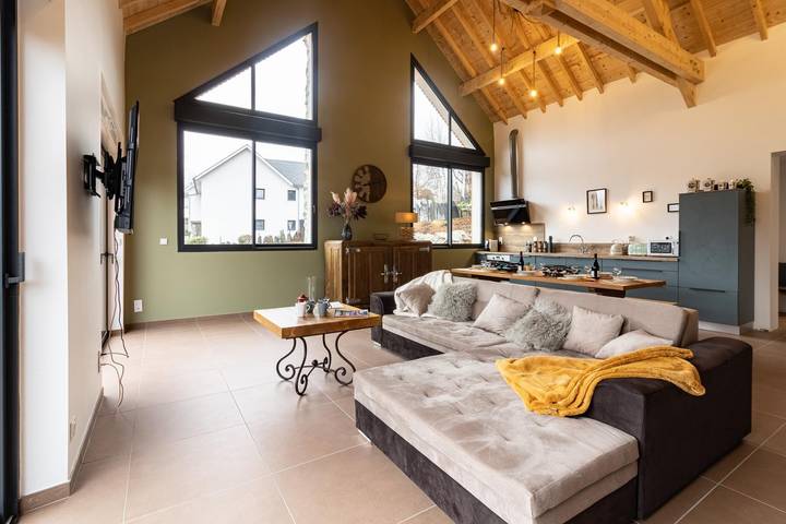 Gîte pour 12 personnes, avec jacuzzi et jardin à Arras-en-Lavedan - 4