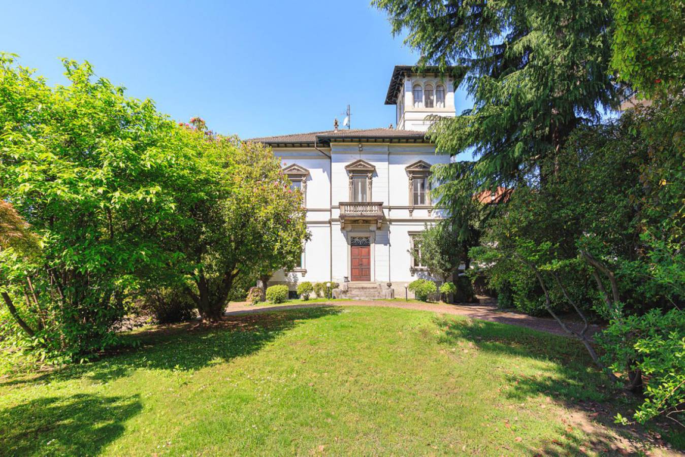 Ganze Wohnung, Emy charming apartment with pool in Verbania, Comune di Verbania