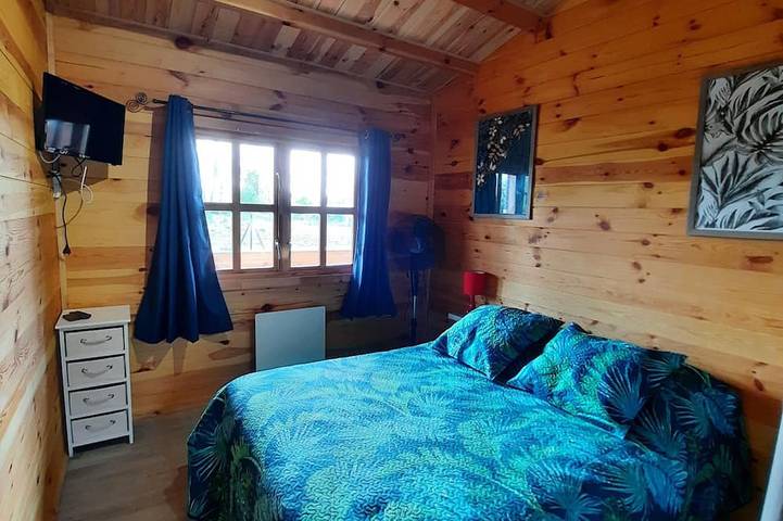Chalet pour 6 personnes, avec balcon et jardin