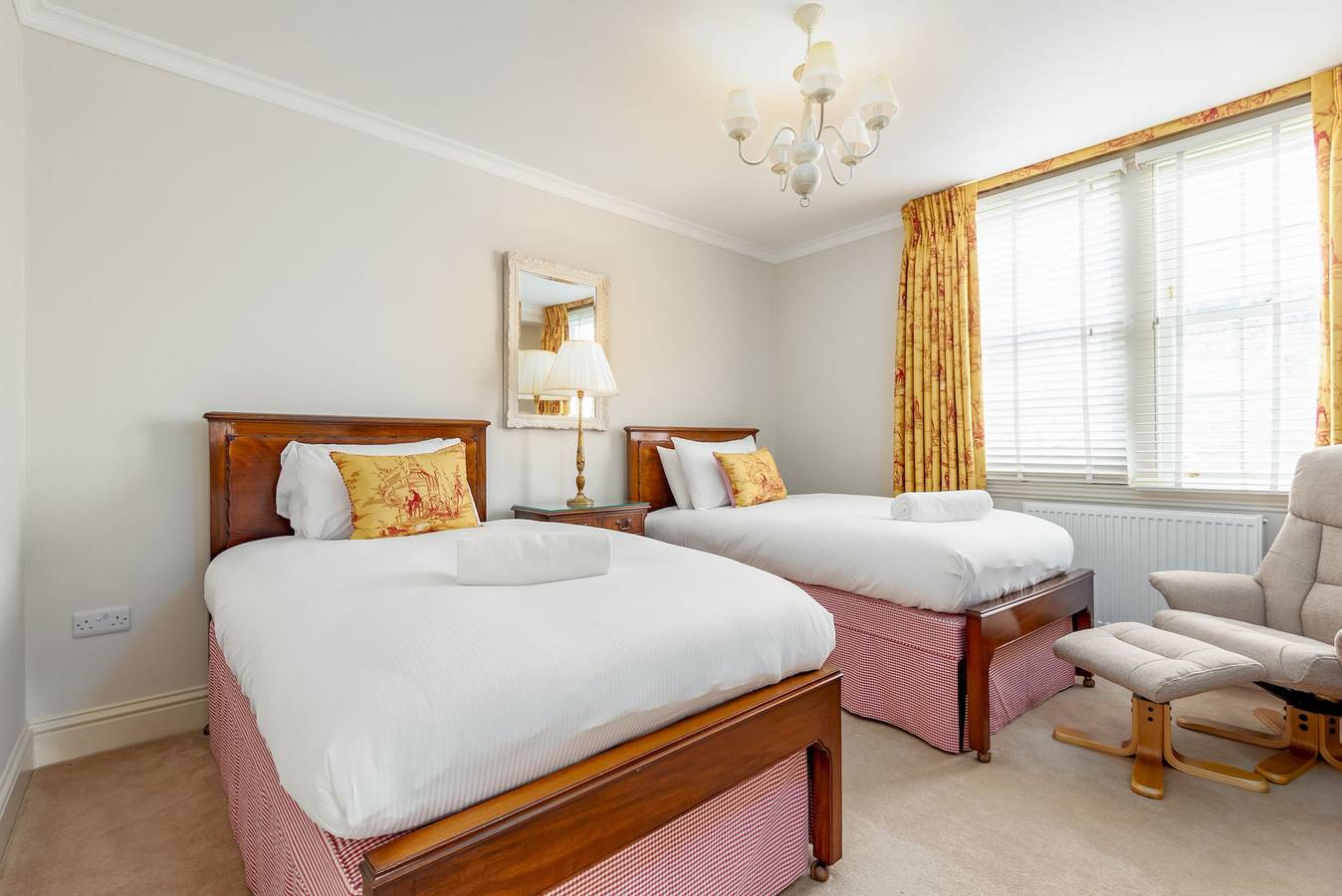 The Windmill Room | 1 min to Old Course in St Andrews, Region Fife