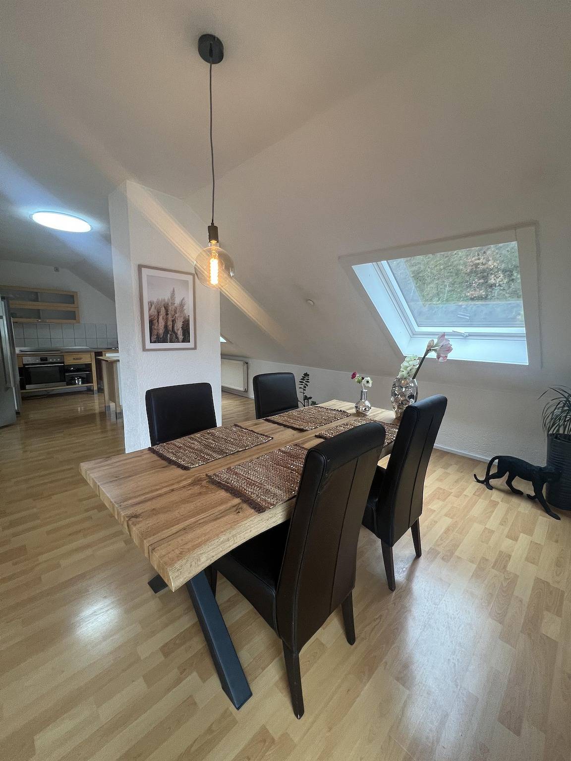 Ganze Ferienwohnung, Ferienwohnung mit Balkon in Niederfell, Osteifel