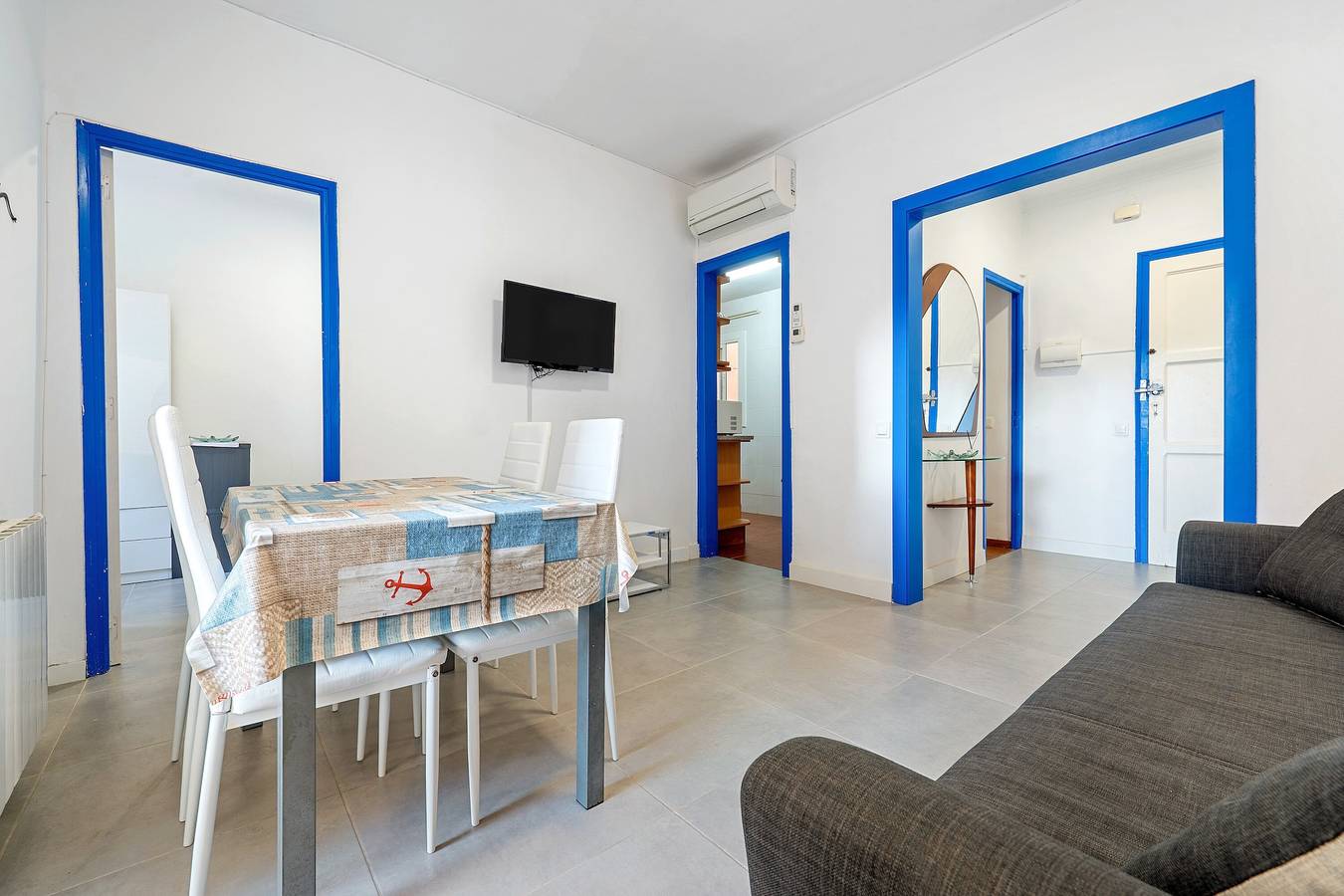Ganze Wohnung, Apartment 'De Playa' mit Meerblick, Balkon und Klimaanlage in Calafell, Costa Dorada