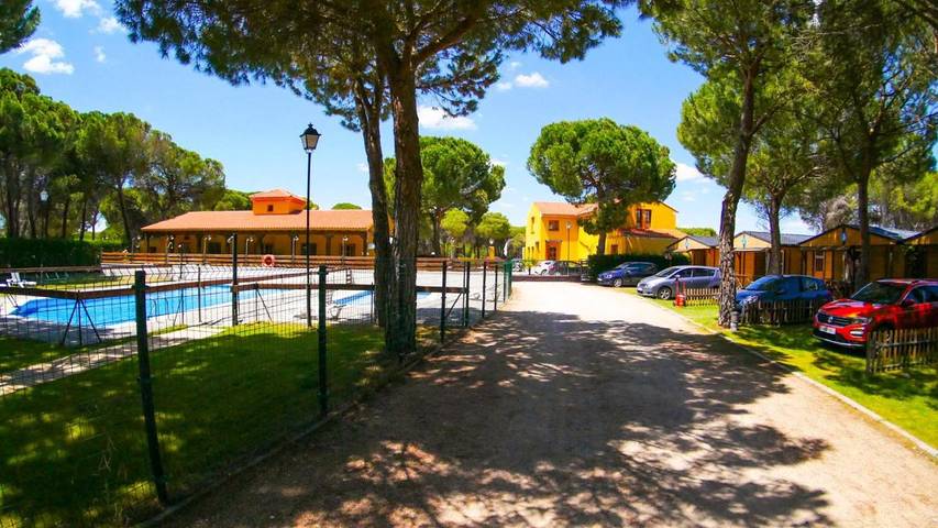 Apartamento para 4 personas, con Terraza y Jardín además de Piscina para niños y Piscina en Penafiel (Espanha)