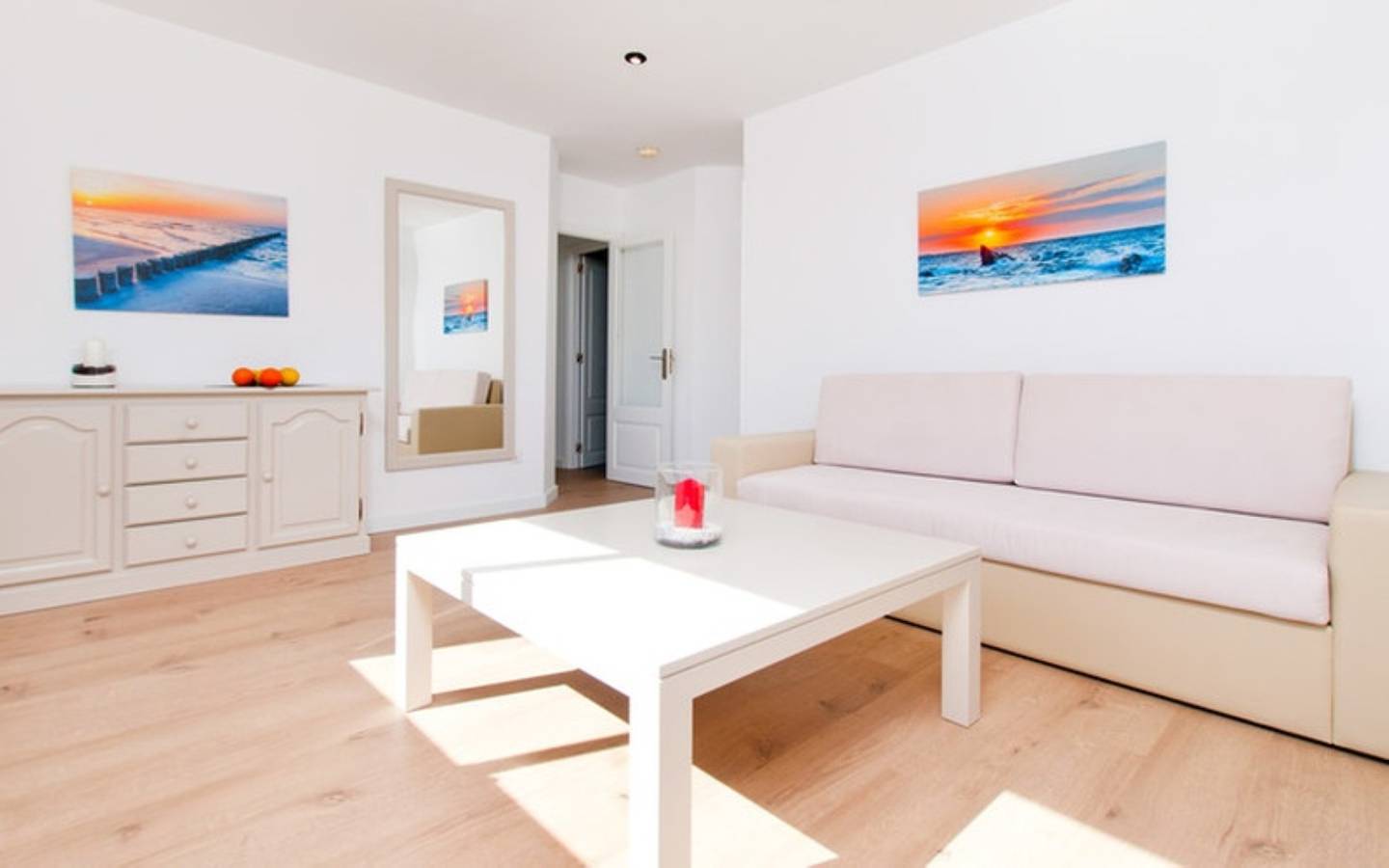 Appartement entier, Appartement de vacances "Sun Of The Bay-Bloq 3 Apartamento 2" avec vue sur la mer in Playa de Alcúdia, Alcúdia