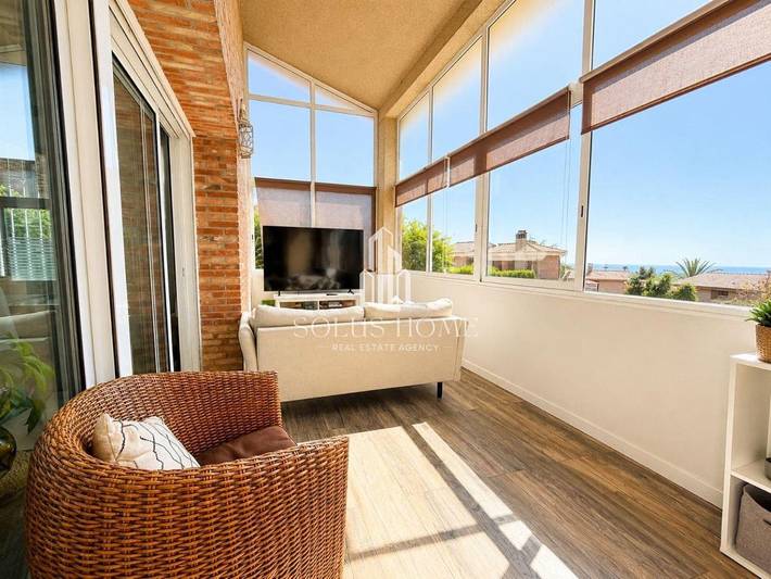 Casa rural para 8 personas, con Balcón y Terraza además de Jardín y Piscina en Chiva - 3