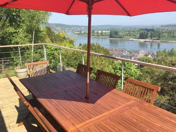 Gîte pour 2 personnes, avec vue et terrasse à La Bouille