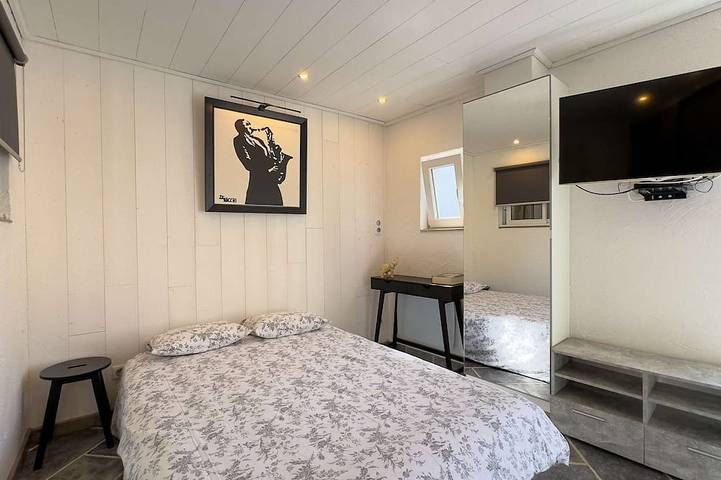 Location de vacances pour 6 personnes, avec jardin dans Office De Tourisme De Loix - 2