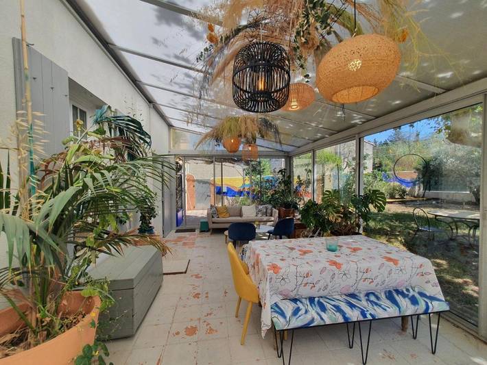 Location de vacances pour 10 personnes, avec piscine et jardin à Saint-Victoret - 2