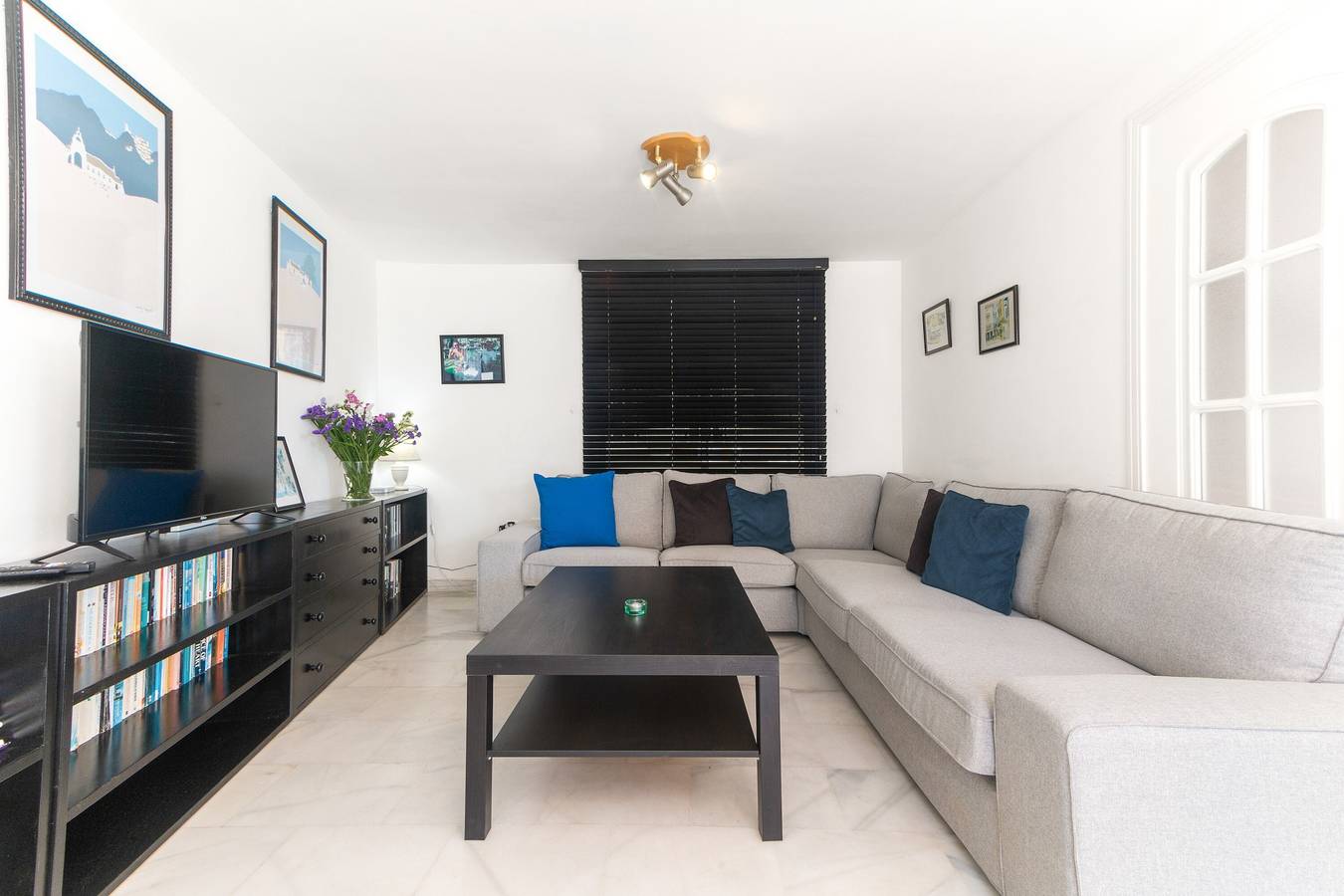 Entire apartment, Apartment 'Penthouse' with Sea View, Wi-Fi and Air Conditioning in Marbella Centre, Marbella