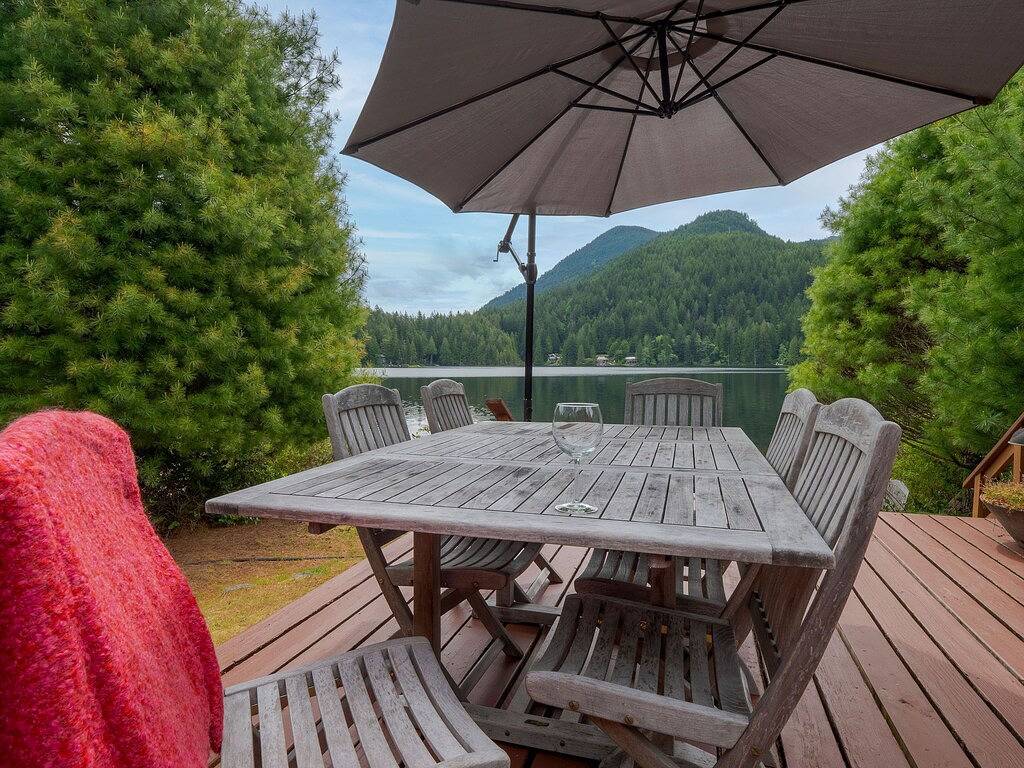 North Lake 2 Schlafzimmer Sunshine Coast Water Front Retreat in Sunshine Coast Regional District