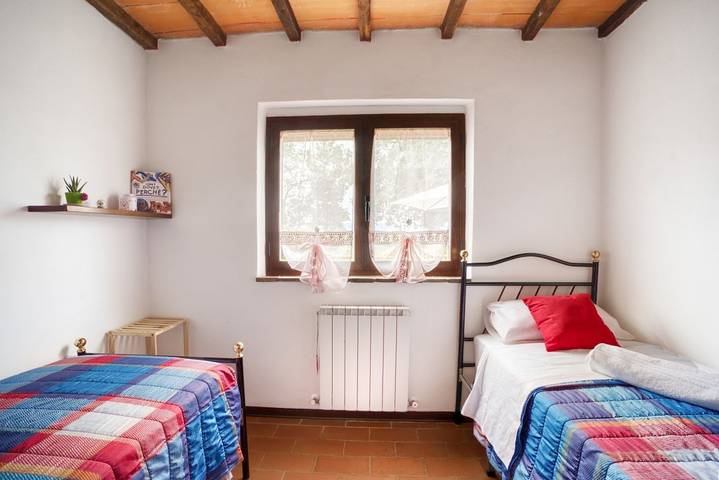 Ganze Wohnung, Ferienwohnung für 4 Personen mit Pool in Castiglione del Lago, Lago Trasimeno