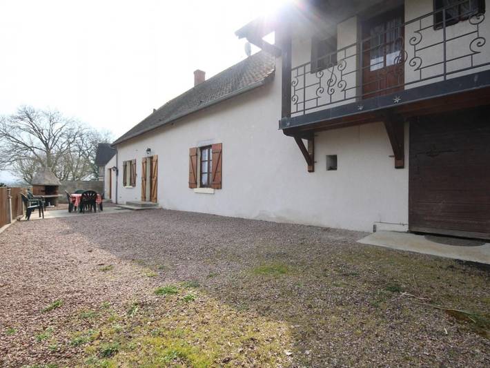 Gîte pour 9 personnes, avec jardin