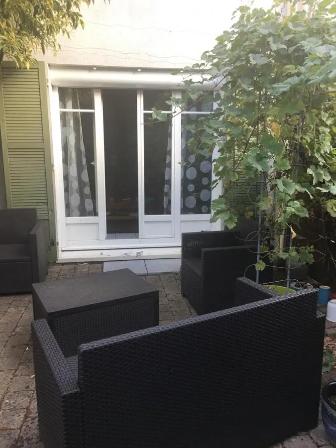 Ferienwohnung für 6 Personen, mit Terrasse und Garten - 1