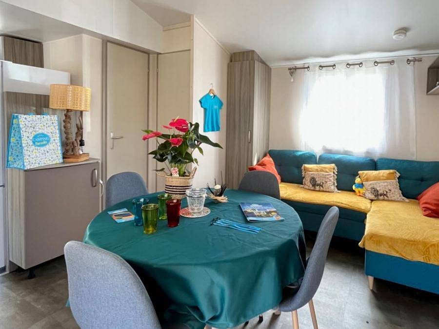 Camping Paradis - Village De Vacances La Gineste - Mobilheim 4 personen - Cottage Premium mit Seeblick in Arnac, Aurillac und Umgebung