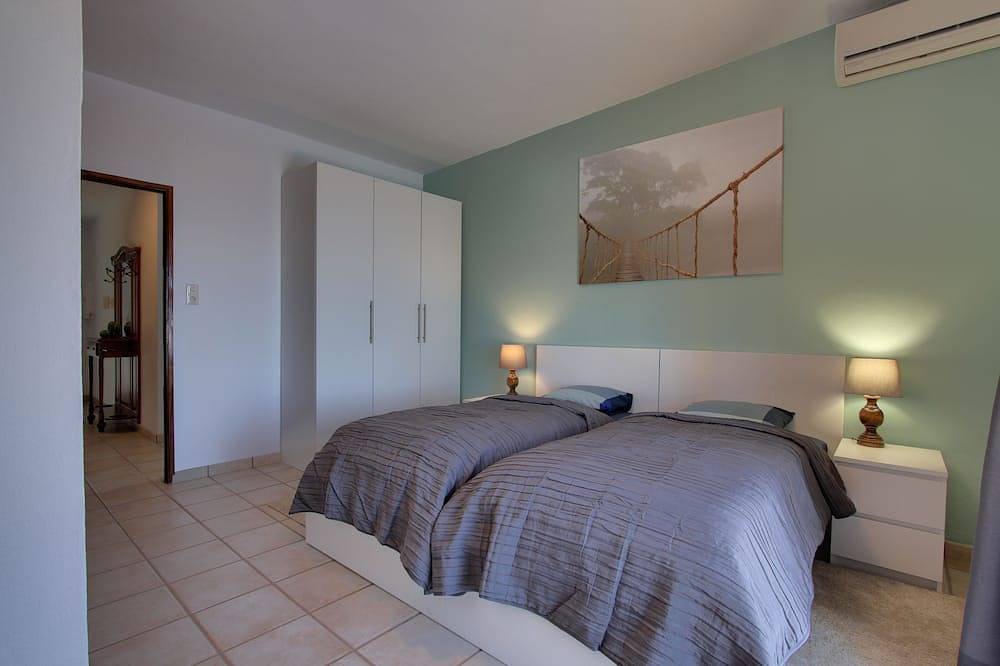 Casa Dos Dragos Ferienhaus mit Pool und Meerblick in Tajuya, El Paso