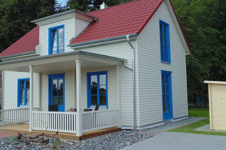 Ferienhaus für 8 Personen, mit Terrasse und Garten in Breege