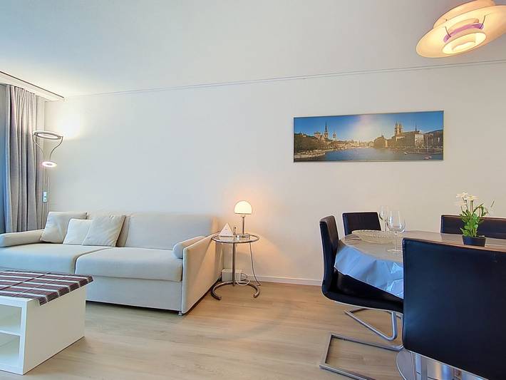 Gîte pour 2 personnes, avec balcon et jardin à Davos