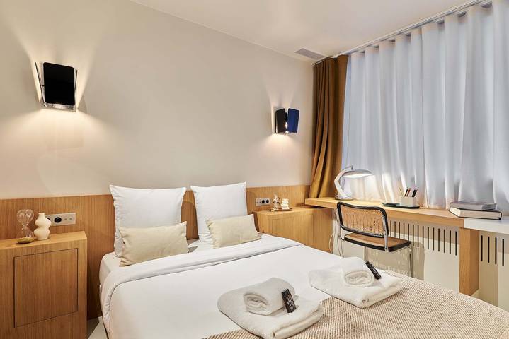 Appartement entier, Appartement de vacances pour 4 personnes in Tour Eiffel, Paris