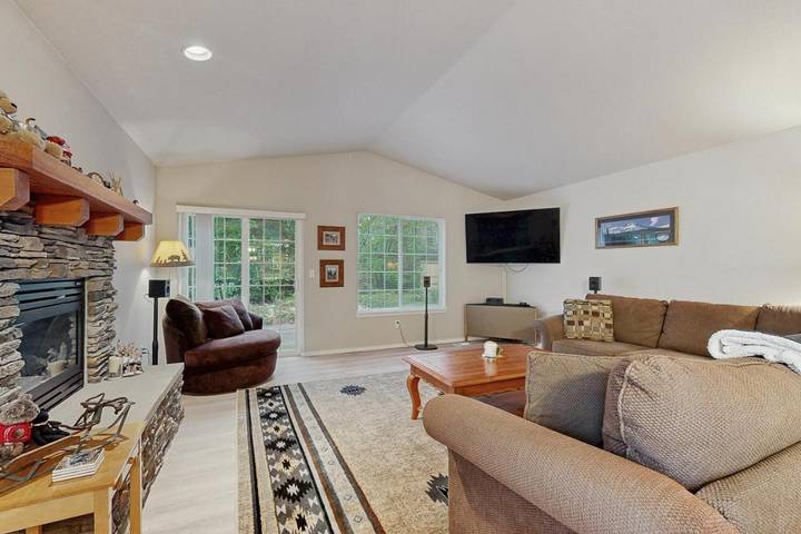 Ferienhaus für 9 Personen, mit Pool und Terrasse, mit Haustier - 1