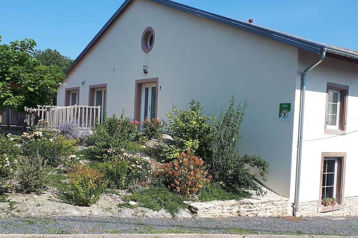 Gîte pour 4 personnes, avec Jardin