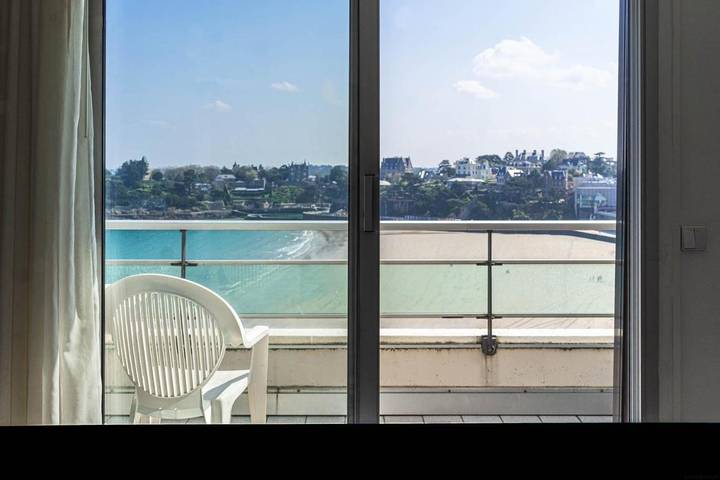 Gîte pour 5 personnes, avec jardin et vue dans Plage de l'Ecluse - 2