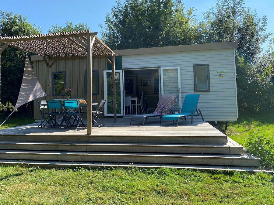 Flower Camping du Port Caroline - Mobilhome 6 personnes - Homeflower Premium 3 chambres 30.5m² + Terrasse semi-couverte + Tv + Lv in Loire-Authion, Vallée de la Loire