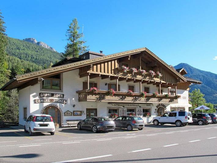 Ferienwohnung für 23 Personen, mit Sauna und Balkon