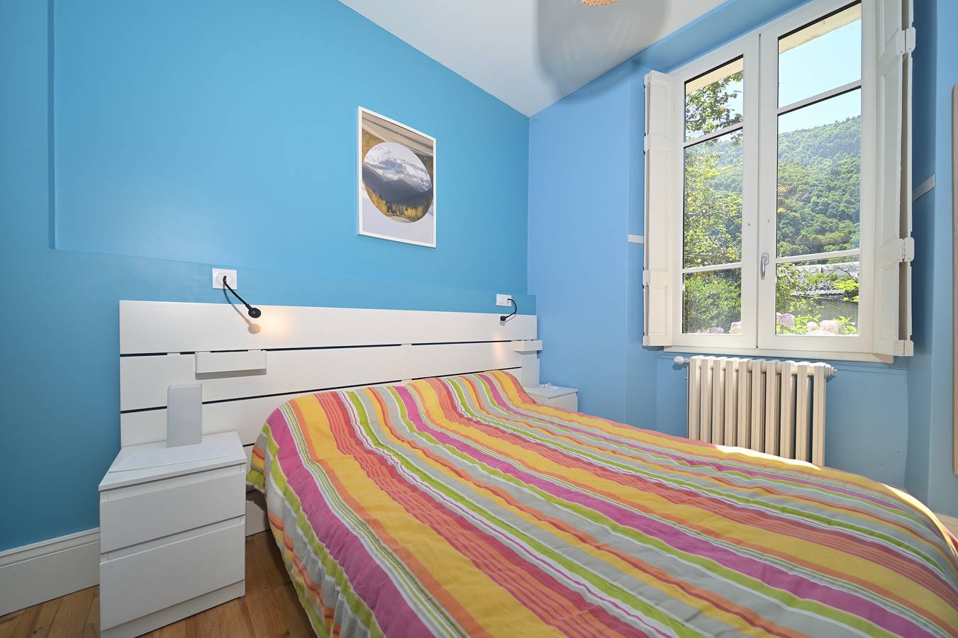 Appartement entier, Appartement "Le Lac" avec vue sur les montagnes, jardin partagé et Wi-Fi in Luchon-Superbagnères, Bagnères-de-Luchon