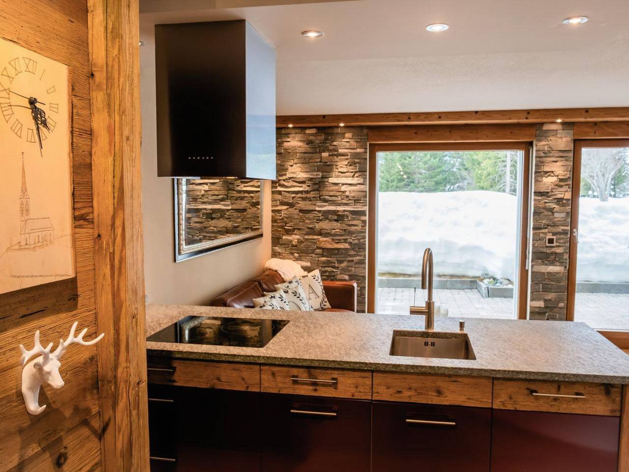 Ganze Ferienwohnung, Casa Jacuzzi - Top Ferienwohnung mit Terrasse, 1 Schlafzimmer in Arosa, Plessur Alpen