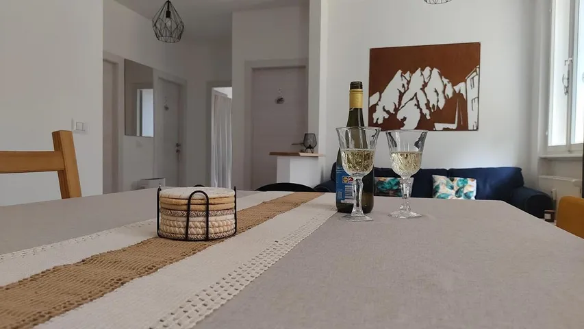 Apartamento de vacaciones para 7 personas, con balcón y vistas - 1
