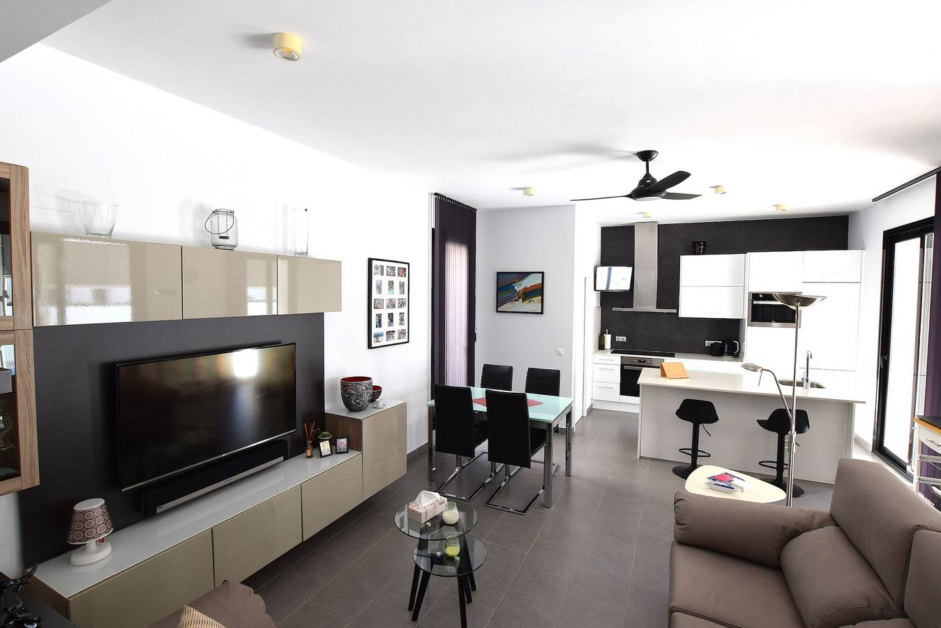 Modern Costa Blanca villa with pool and sunny terrace in San Fulgencio, Costa Blanca