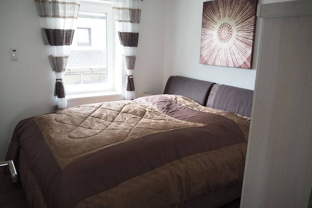 Ganze Wohnung, Ferienwohnung Muskan - 2-Bett-Ferienwohnung Bad/Wc, bis 4 Personen in Üxheim, Vulkaneifel