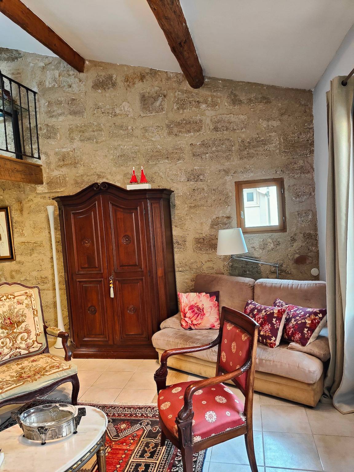Ganze Wohnung, Apartment 'Charme Clim 2 Min Du Centre, Pézena' mit Wlan und Klimaanlage in Pézenas, Côte d'Améthyste