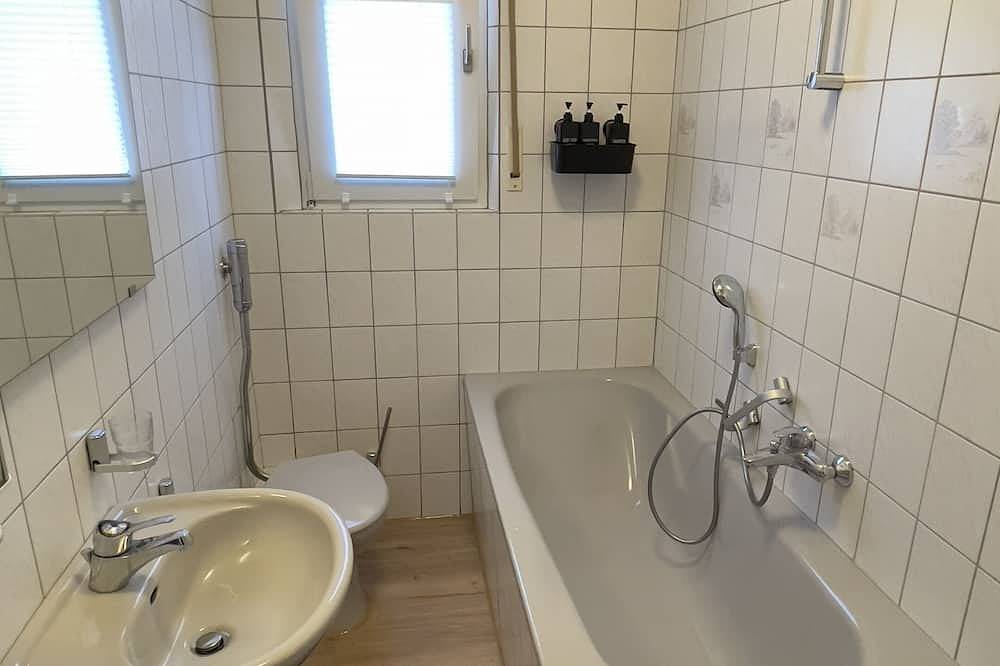 Ganze Wohnung, Apart54 Modern 2Room with Terrace und Garden Free Parking Smarttv in Hamm, Ruhrgebiet