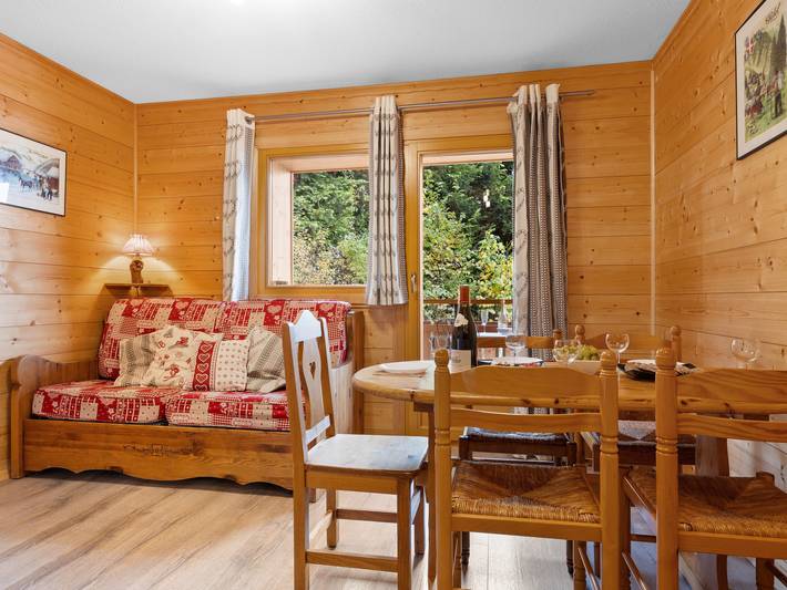 Gîte pour 4 personnes, avec balcon et jardin à Chatel - 2
