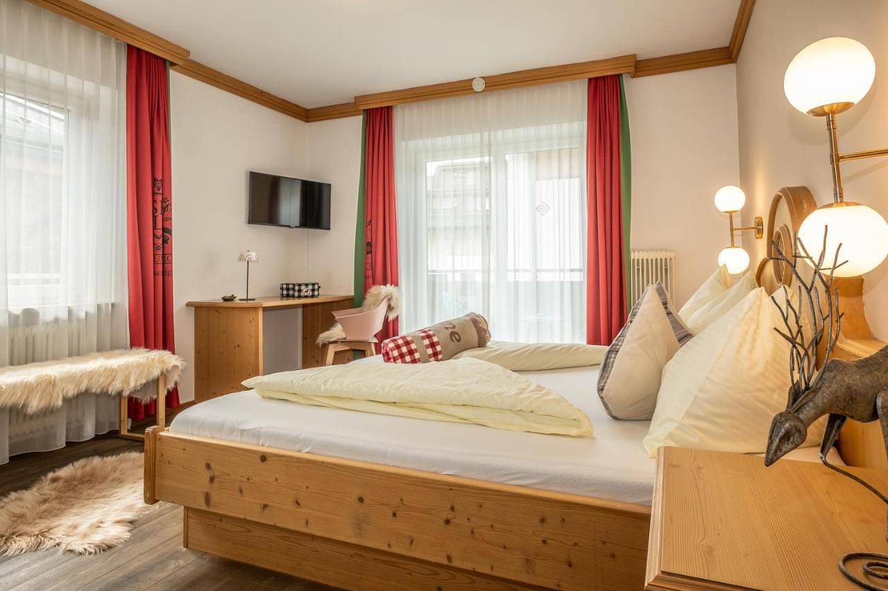 Mara's Little Boutique Sleepover - Budget Holiday Home in Kitzsteinhorn - Kaprun, Kaprun