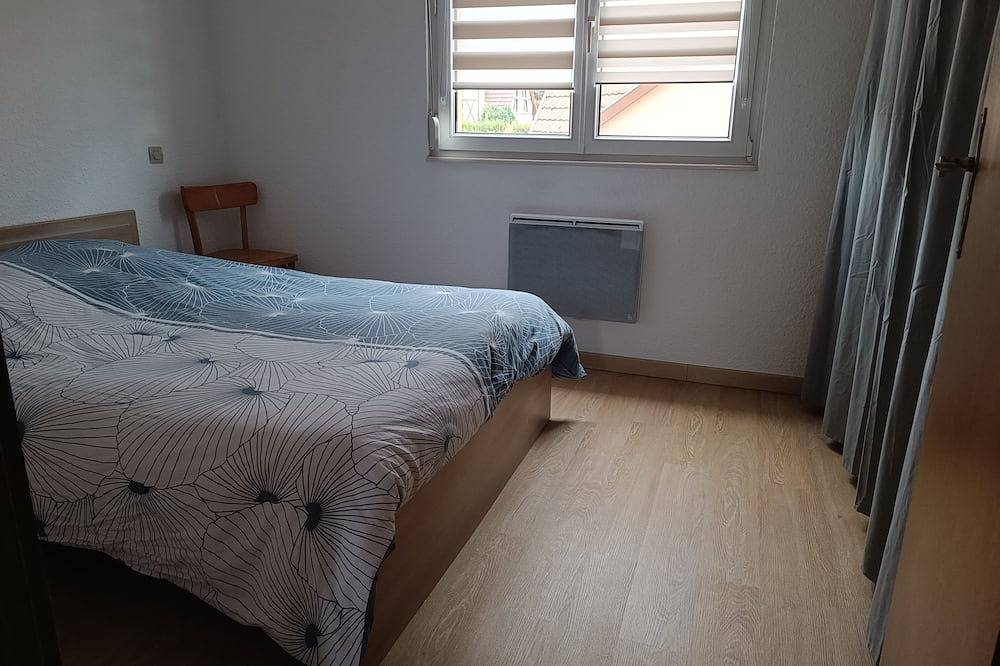 Ganze Wohnung, Cozy apartment with a balcony * Sleeps 4 * Near Strasbourg in Geispolsheim, Region Straßburg