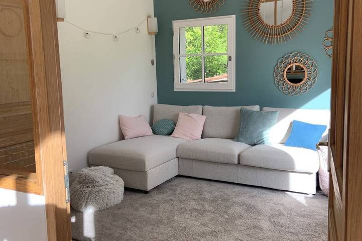 Location de vacances pour 11 personnes, avec jardin et terrasse à Xanton-Chassenon - 2