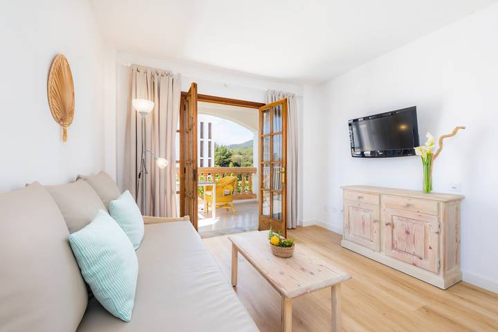 Geheel appartement, Vakantieappartement voor 2 personen met kinderzwembad in Canyamel, Capdepera