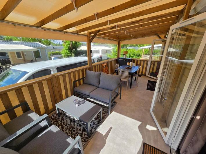 Camping pour 6 personnes, avec terrasse et piscine, animaux acceptés à Saint-Georges-de-Didonne - 4